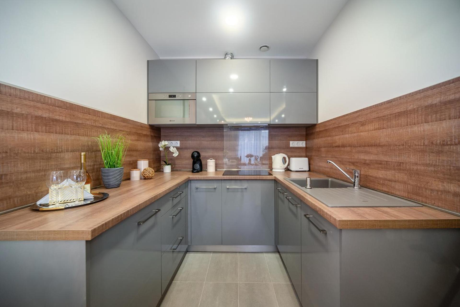 Lavida Deluxe Villa Hajdúszoboszló מראה חיצוני תמונה